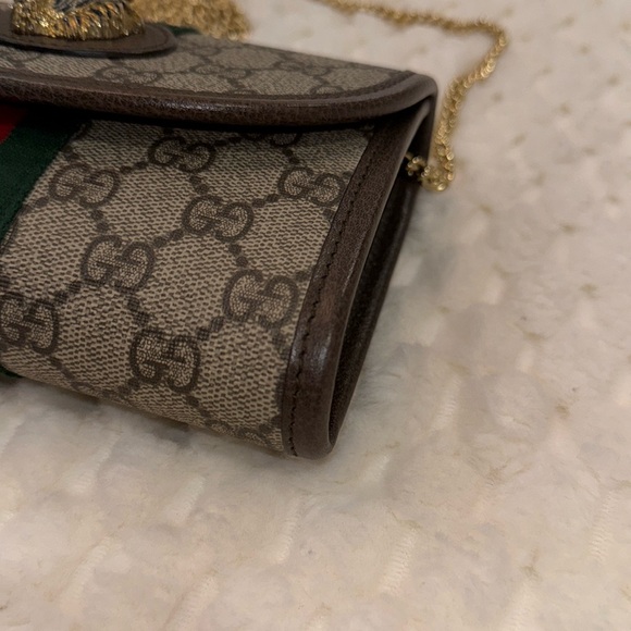 Gucci Rajah GG Supreme Small Crossbody-573797-Authentic-EUC - Picture 4 of 12